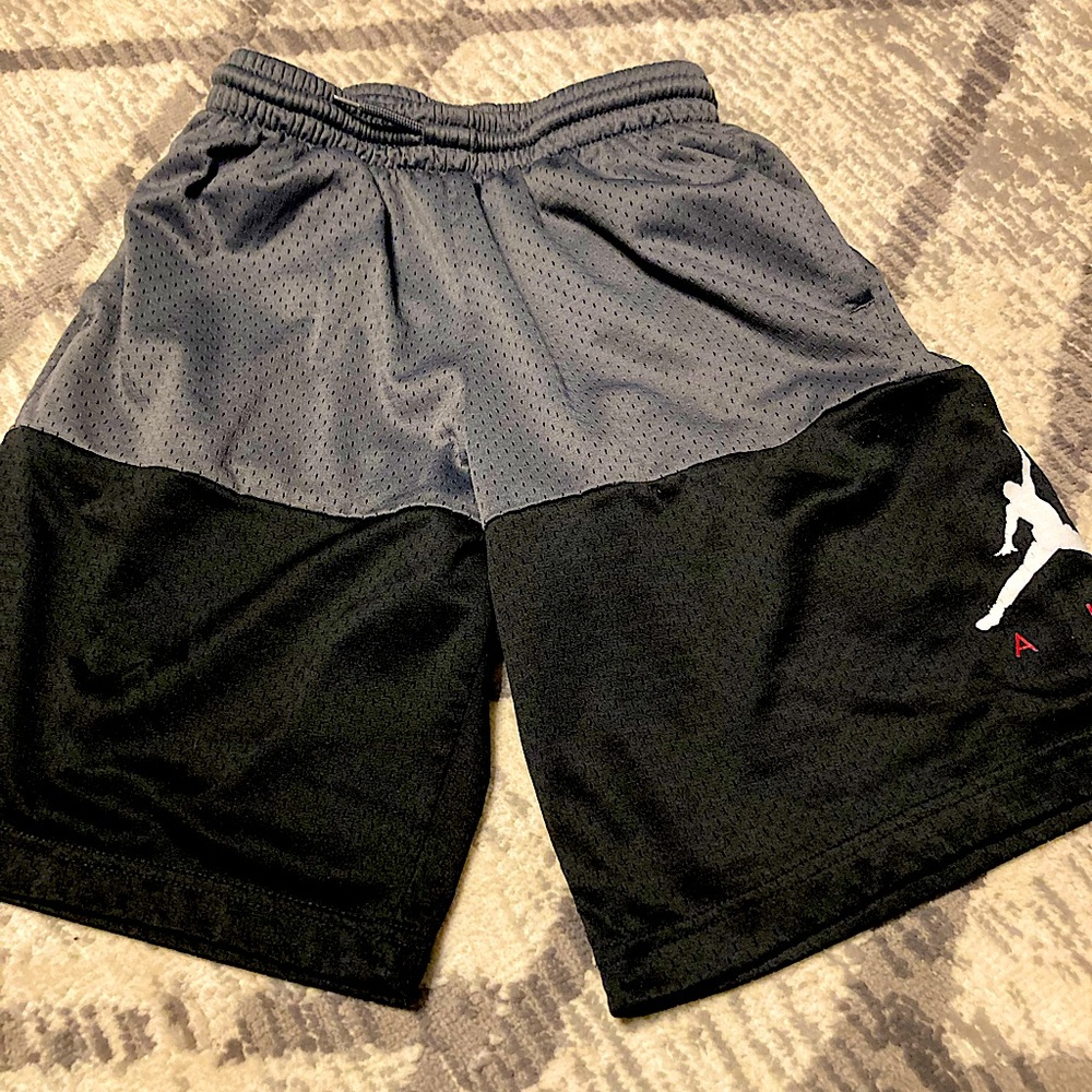 Boys jordan shorts